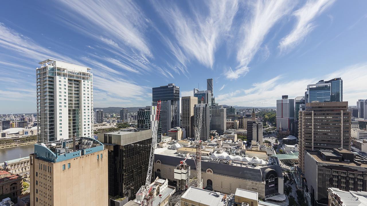 Oaks Brisbane Festival Suites Exterior photo