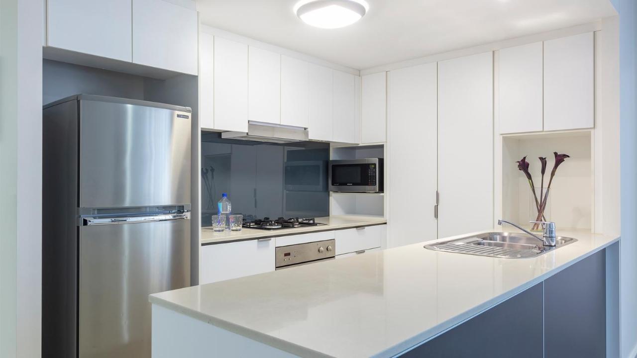 Oaks Brisbane Festival Suites Exterior photo